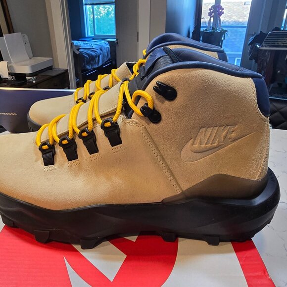 Nike Cygnal Desert Ore FV4322-201 Men's Size 12 Boots NEW HIKING TRAIL - Picture 1 of 15